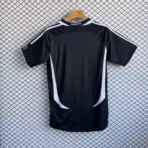 06-07 Real Madrid away retro - Image 2